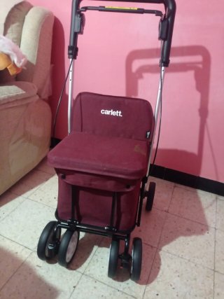 Andador y carrito de compra Carlett para mayores
