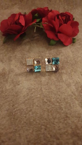Pendientes Cuadrados Chapados en Oro 18k