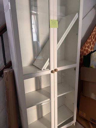 Vitrina Blanca con Puertas de Cristal