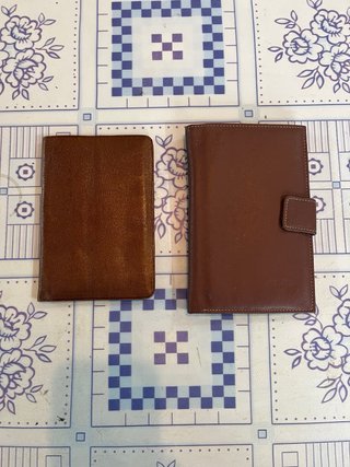 Lote 2 Carteras de Piel Ordoñez y Venegas