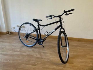 Bicicleta Trekking B'Twin Riverside 100 28