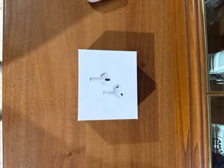 Apple AirPods