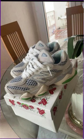 New Balance 9060 Bricks & Wood Talla 37