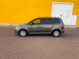 Volkswagen Touran 2015