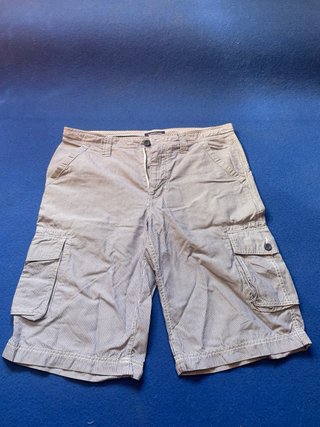 Bermuda cargo a rayas azul y blanco