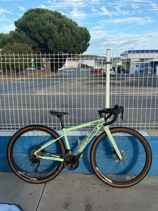 Bicicleta Gravel Megamo Jakar 2024