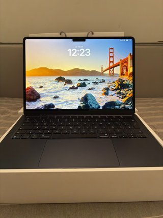 MacBook Air 13 M4 2025 + AppleCare Insurance 2027