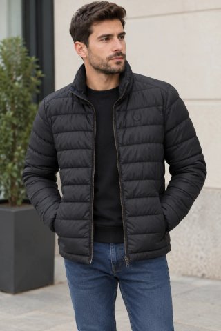 Chaqueta Acolchada Negra Álvaro Moreno