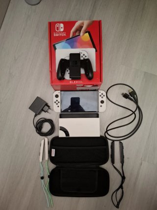 Nintendo Switch OLED Blanca