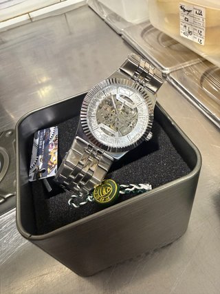 Reloj Fredric Automático Plateado a estrenar