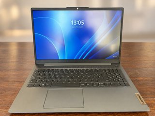 Portátil Lenovo IdeaPad Slim 3 Ryzen 7