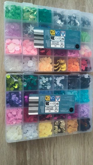 Caja de Lentejuelas Variadas