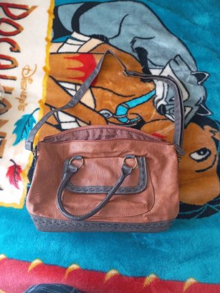 Bolso de mano marrón