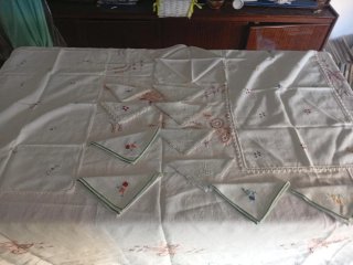 Lote de 13 servilletas antiguas bordadas