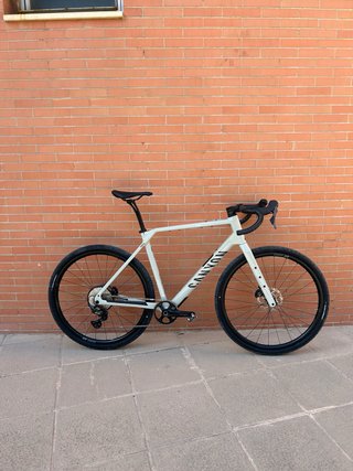 Bicicleta Gravel Canyon Grizl CF 7