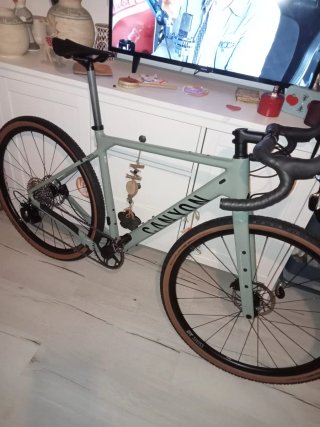 Bicicleta Gravel Canyon