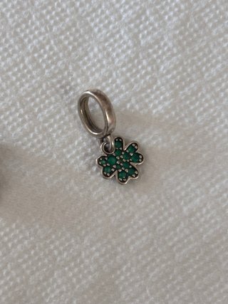 Dos charm de Pandora