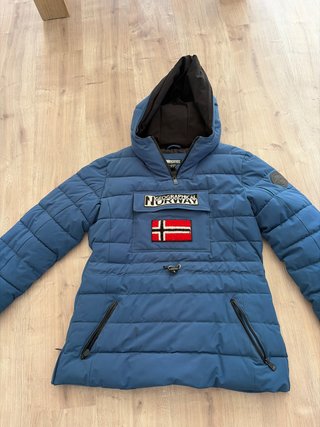 Plumas Geographical Norway Azul