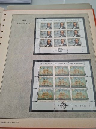 Francobolli tema Europa 1982 mini-fogli collezione