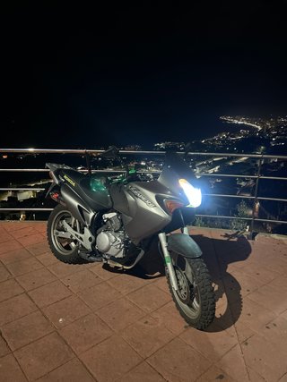 Honda Varadero 125