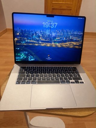 MacBook Air 15" M3 (2024)