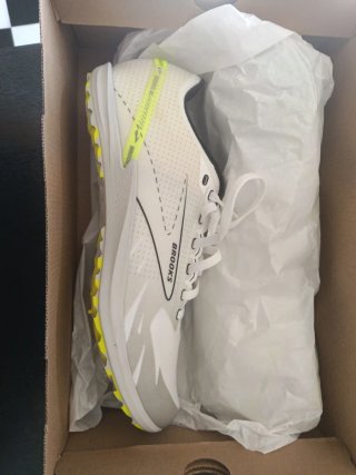 Zapatillas Brooks Blancas