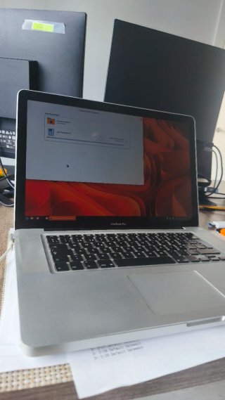 MacBook Pro 15 (Mid 2009)
