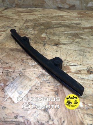 Guía superior de cadena CFMOTO