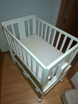 Minicuna Blanca con Ruedas