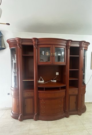 Mueble de salón de madera