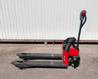 Transpaleta Eléctrica Linde MT12 1.200 kg