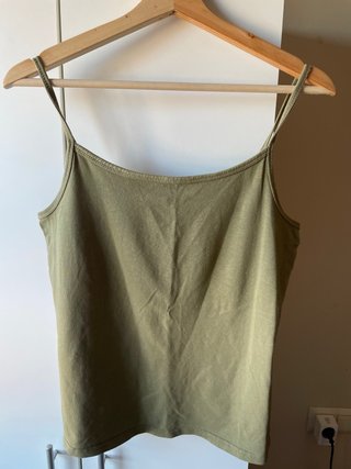 Camiseta de tirantes verde oliva