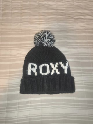 Gorro Roxy Negro y Blanco