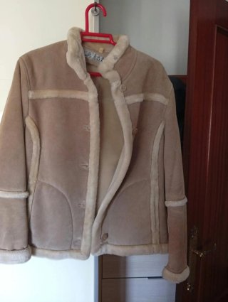 Cazadora de ante y cuero de cerdo beige