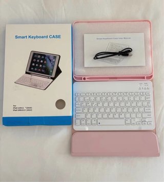 Custodia con tastiera per iPad 10ª Gen (10,9)