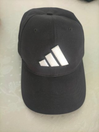 Gorra Adidas Negra Ajustable
