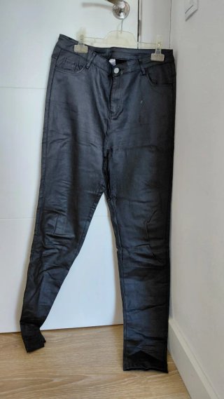 Pantalones de cuero negros