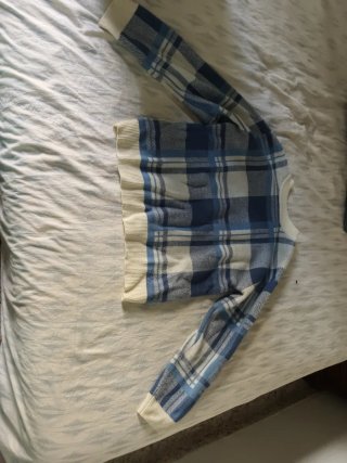 Jersey de cuadros azul y blanco