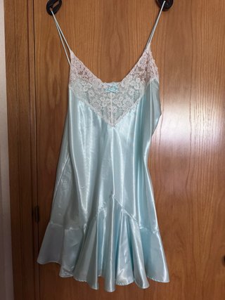Camisón Turquesa con Encaje