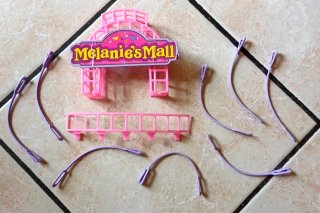Melanie's Mall Cap Toys 1997 Lotto Ricambi vintage