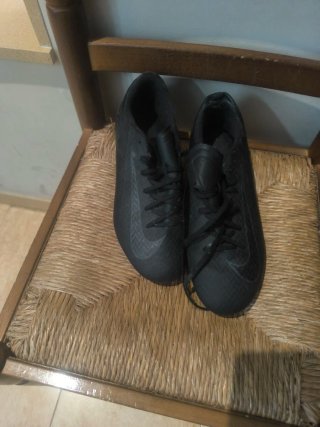 Bambas de fútbol Nike negras
