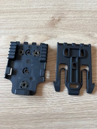 Pinza Táctica de Enganche