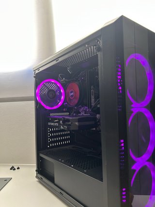PC GAMING + SETUP COMPLETO RYZEN 7 + RTX 5060 32gb