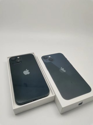 iPhone 13(Batería 100%)
