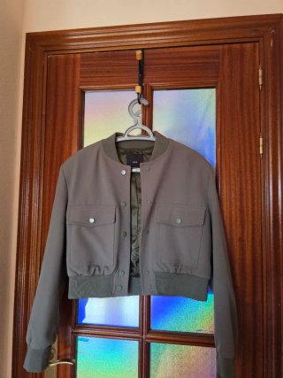 Cazadora Bomber Mango Gris