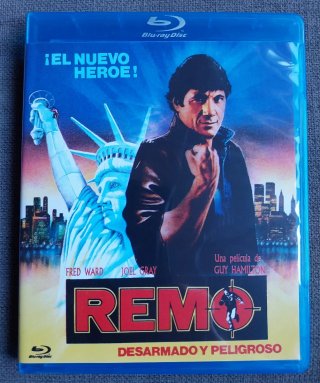 Blu-ray Remo, desarmado y peligroso