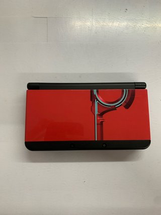New Nintendo 3DS Xenoblade Edition