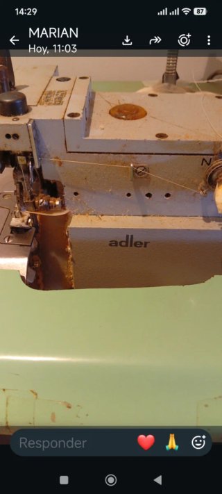Remalladora Adler de 3 hilos