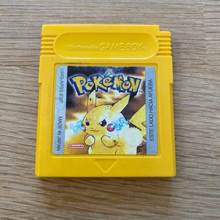 Pokémon Giallo