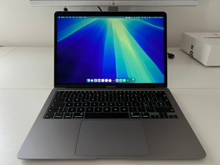 MacBook Air 13 Retina 2020 i5 8GB 512GB